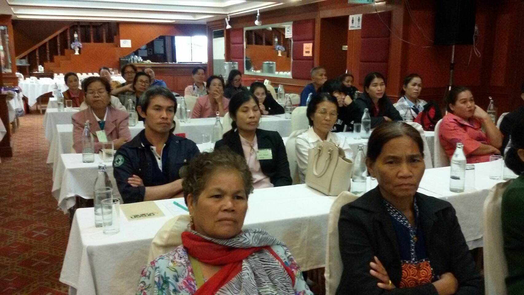 พช.ขอนแก่น ประชุมเชิงปฏิบัติการการให้ความรู้ในการพัฒนายกระดับ ผลิตภัณฑ์ OTOP แยกตามCluster รุ่นที่ 3  ตามโครงการเพิ่มศักยภาพการค้าการลงทุนตามแนวเขตชายแดนและเชื่อมโยง ระเบียงเศรษฐกิจอนุภาคลุ่มน้ำโขง ปีงบประมาณ พ.ศ.2561