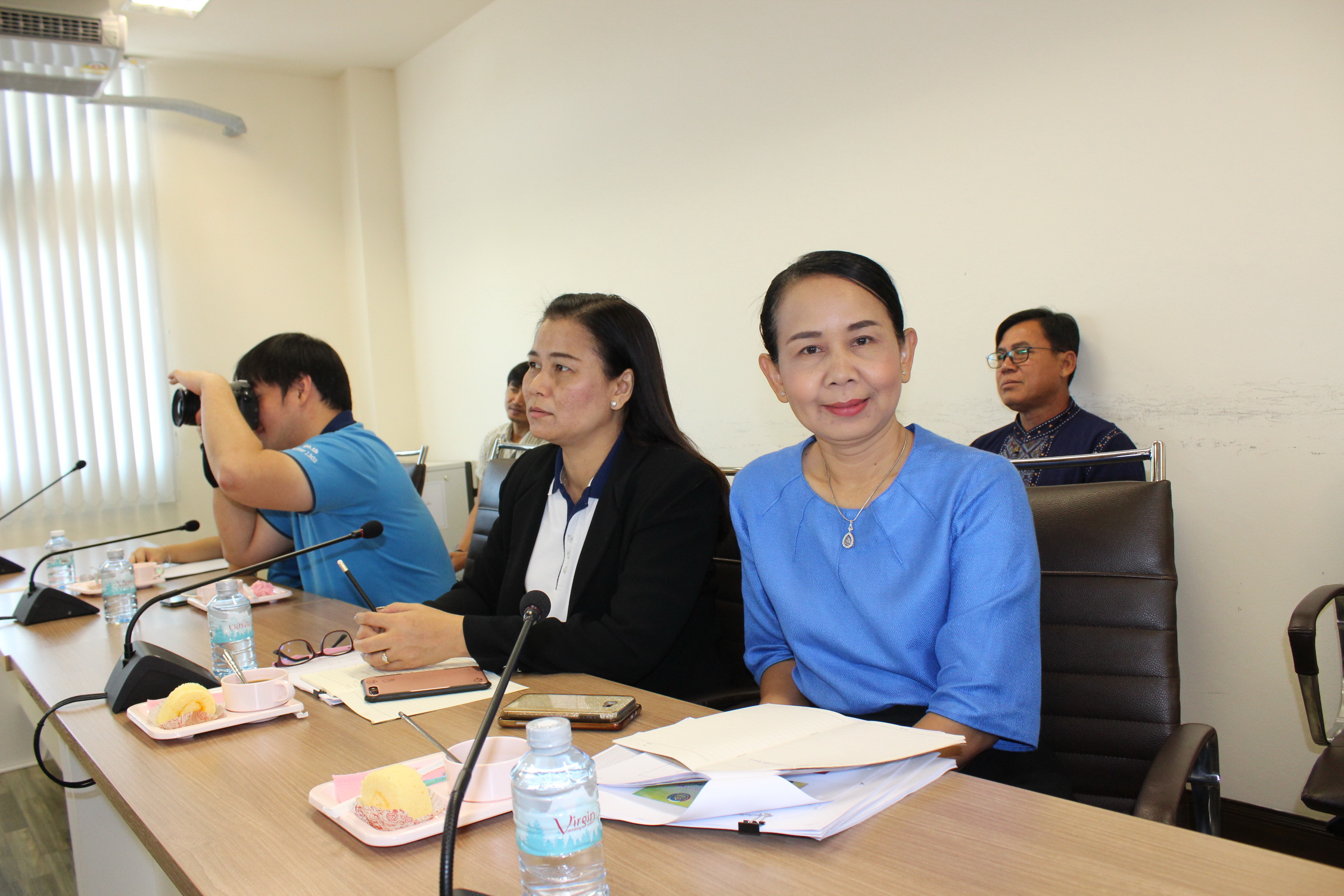 ภริยา ผวจ.ขอนแก่น ประชุมปรึกษาหารือแนวทาง    การพัฒนาผลิตภัณฑ์เด่น OTOP จังหวัดขอนแก่น