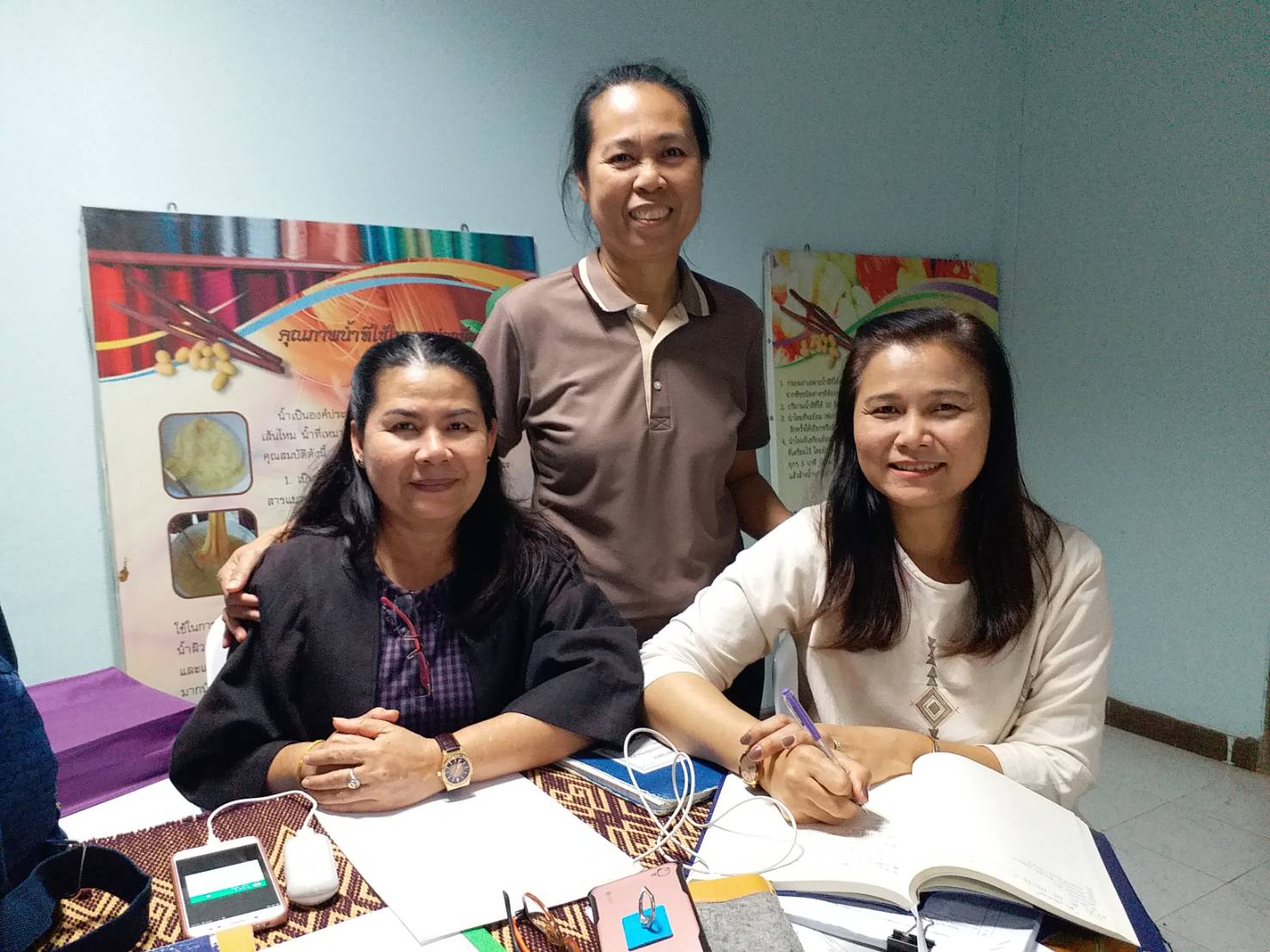 ผู้ตรวจราชการกรมการพัฒนาชุมชน เขตตรวจราชการที่ 12 ลงพื้นที่ขอนแก่น ตรวจเยี่ยมโรงเรียน OTOP แห่งเดียวในภาคอีสาน