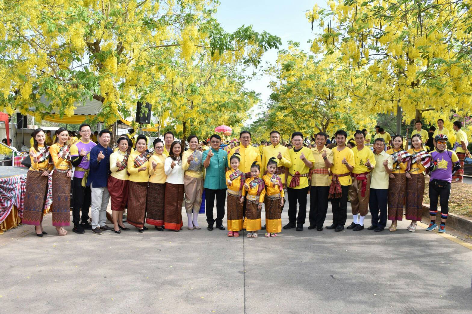 หัวหน้ากลุ่มงานยุทธศาสตร์ฯ ร่วมเปิดงาน “เทศกาลถนนดอกคูณ” จ.ขอนแก่น ครั้งที่ 4