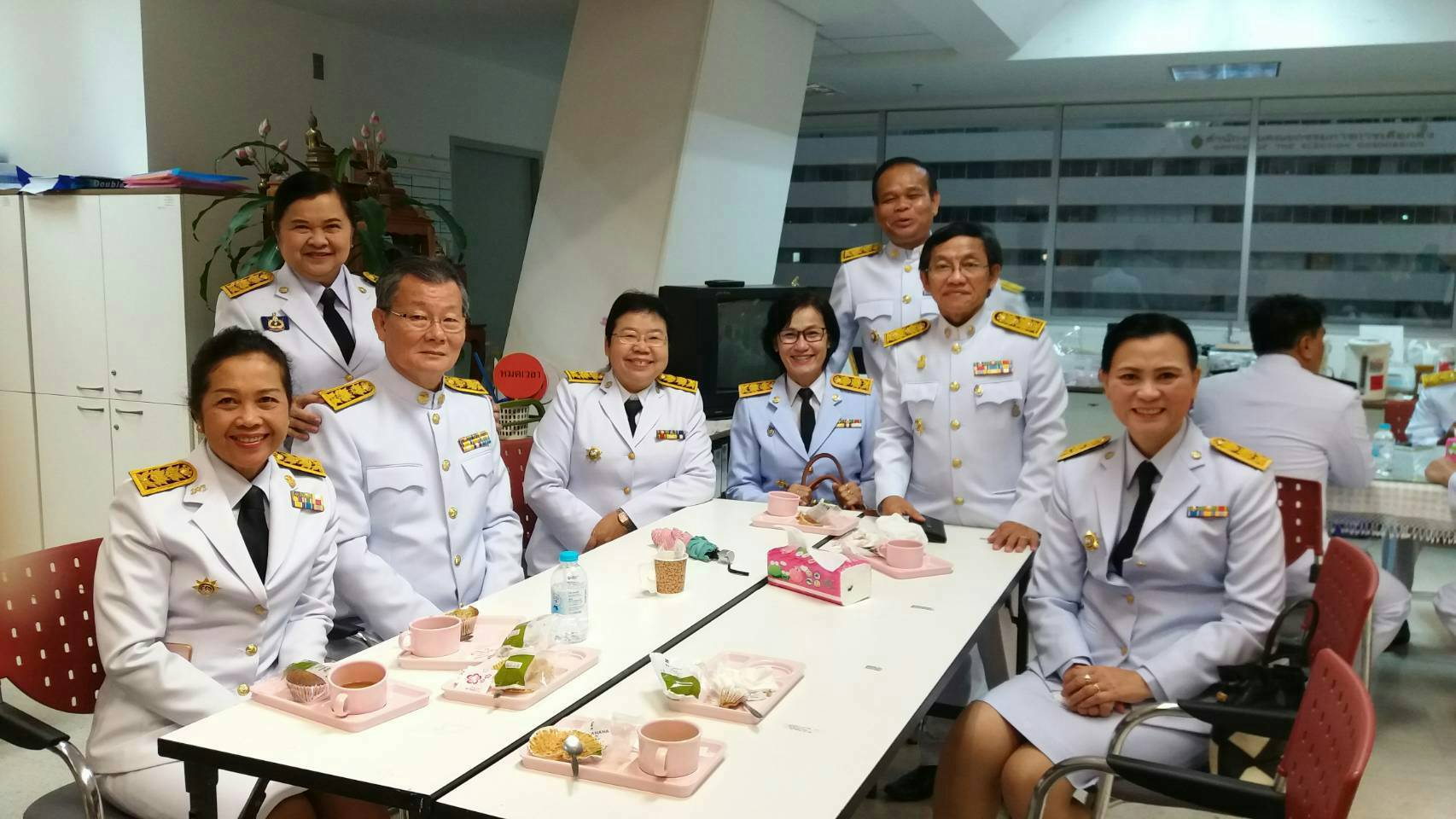 พัฒนาการจังหวัดขอนแก่น เข้ารับพระราชทานเครื่องราชอิสริยาภรณ์ชั้นสายสะพาย