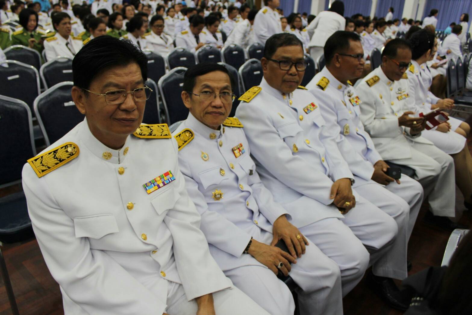 ?พช.ขอนแก่น ร่วมพิธีลงนามถวายพระพรชัยมงคลสมเด็จพระนางเจ้าสิริกิติ์ พระบรมราชินีนาถ ในรัชกาลที่ 9?