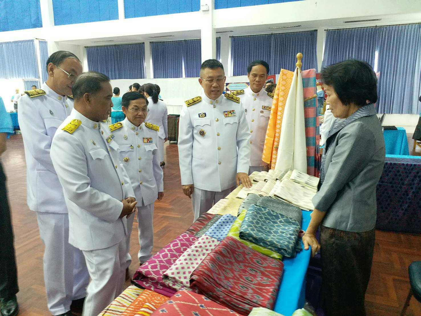 ?พัฒนาการจังหวัดขอนแก่น ร่วมพิธีเปิดนิทรรศการสืบสานงานพระมารดาแห่งไหมไทย “สืบสานงานหม่อนไหมสายใยแห่งแผ่นดิน”?