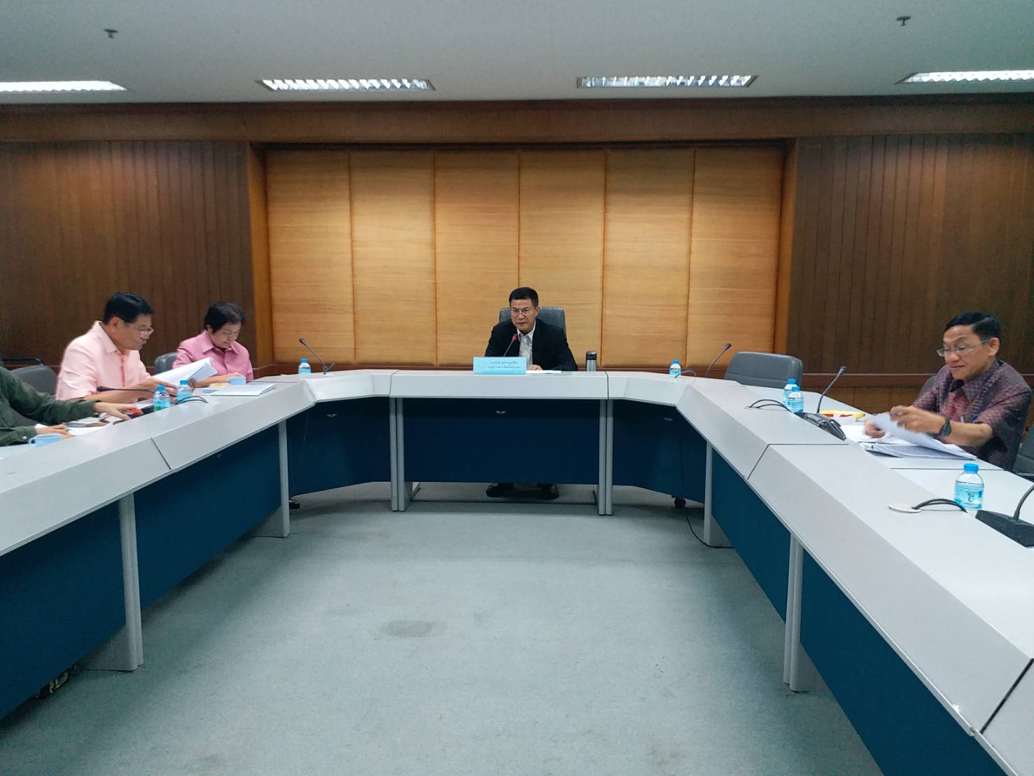 พจ.ขอนแก่น ร่วมประชุมคณะกรรมการรับการตรวจประเมินเพื่อขอรับรองจังหวัดขอนแก่นเป็นนครแห่งผ้ามัดหมี่โลก
