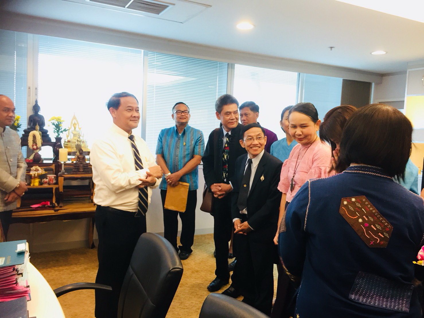 พช.ขอนแก่น ร่วมแสดงความยินดีกับอธิบดีกรมการพัฒนาชุมชนคนใหม่