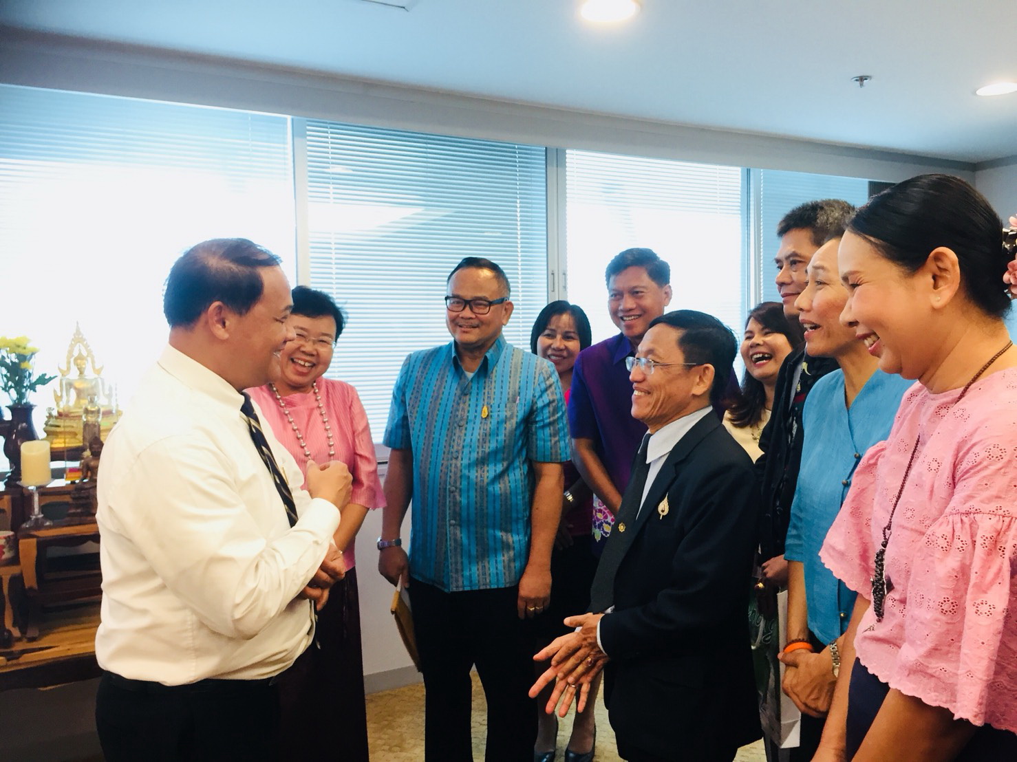 พช.ขอนแก่น ร่วมแสดงความยินดีกับอธิบดีกรมการพัฒนาชุมชนคนใหม่