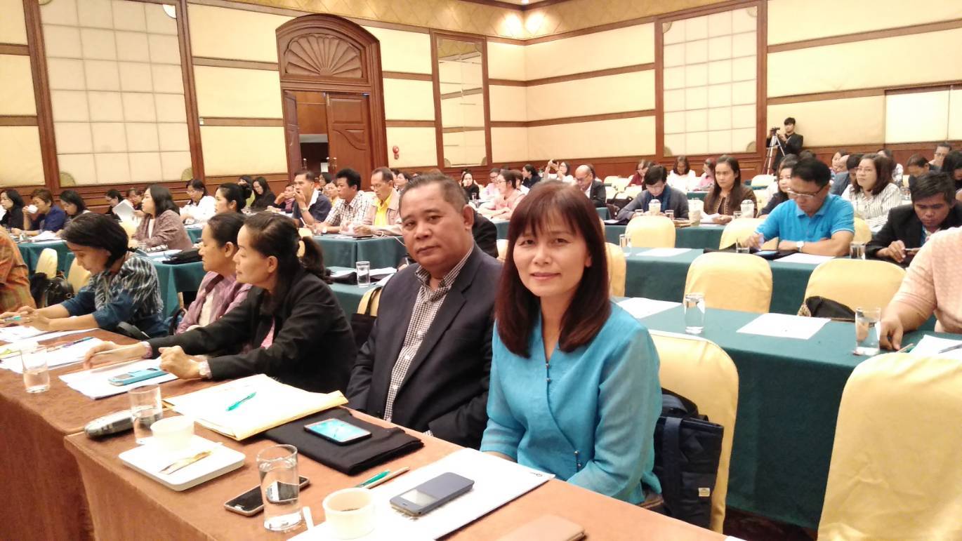 สำนักงานพัฒนาชุมชนจังหวัดขอนแก่น ประชุมเตรียมพร้อมขับเคลื่อนการพัฒนาผลิตภัณฑ์ชุมชน กลุ่มปรับตัวสู่การพัฒนา(กลุ่มD)ประเภทอาหารและเครื่องดื่ม ตามโครงการชุมชนท่องเที่ยวOTOP นวัตวิถี ภายใต้โครงการไทยนิยม ยั่งยืน