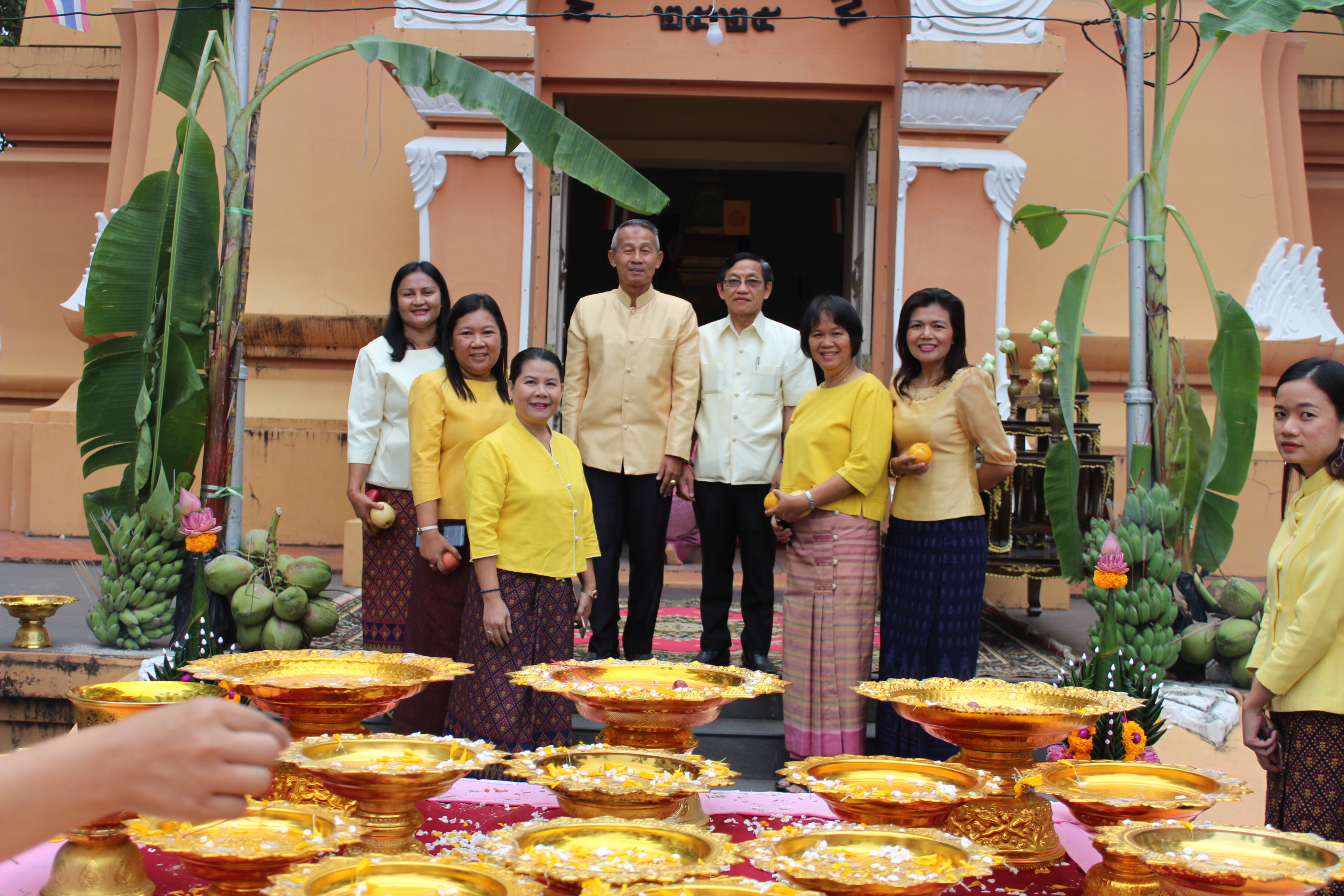 จ.ขอนแก่น จัดพิธีบวงสรวงสิ่งศักดิ์สิทธิ์คู่บ้านคู่เมือง เพื่อให้การจัดงานเทศกาลไหมนานาชาติ ประเพณีผูกเสี่ยว และงานกาชาดจังหวัดขอนแก่น ประจำปี พ.ศ.2561 สำเร็จลุล่วงด้วยดี