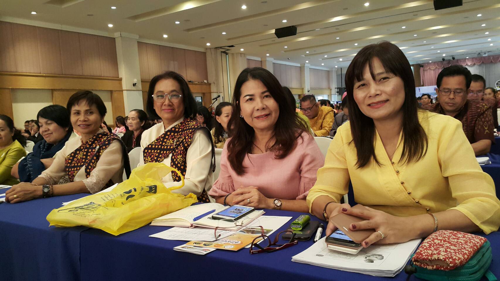คณะผู้บริหาร สำนักงานพัฒนาชุมชนจังหวัดขอนแก่น เข้าร่วมประชุมเชิงปฏิบัติการ  ตรวจติดตามผลการดำเนินงานของหน่วยรับตรวจ  รายไตรมาส ครั้งที่ 1/2562  เขตตรวจราชการที่ 10,11,12,13  และ 14