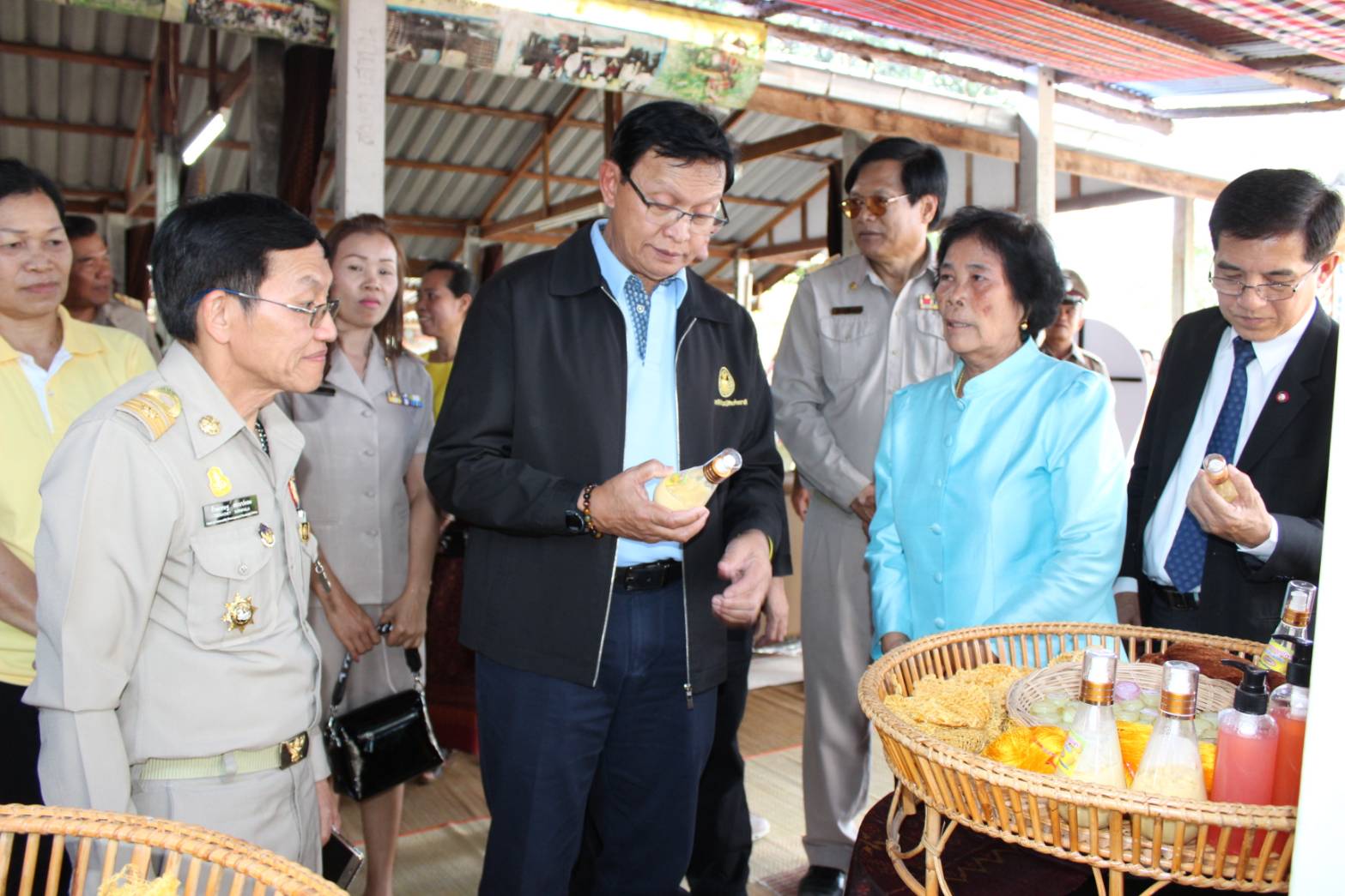 สภานิติบัญญัติแห่งชาติพบประชาชนตามวิถีไทยนิยม  ยั่งยืน  ภาคตะวันออกเฉียงเหนือ  ณ จังหวัดขอนแก่น ระหว่าง 6-7 ม.ค.2562 เพื่อติดตามการดำเนินงานตามนโยบายรัฐบาลและเยี่ยมเยียนรับฟังปัญหาของประชาชนในพื้นที่