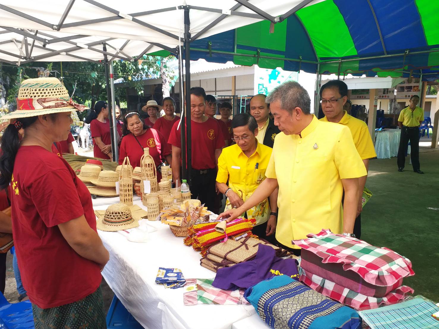 ผู้ตรวจราชการกระทรวงมหาดไทย เขตตรวจราชการที่ 12 (นายสุวพงษ์ กิติภัทย์พิบูลย์) ลงพื้นที่ ตรวจราชการโครงการพัฒนาหมู่บ้านเศรษฐกิจพอเพียง มั่นคง มั่งคั่ง ยั่งยืน ฯ ณ บ้านท่าแร่ อ.เมืองขอนแก่น