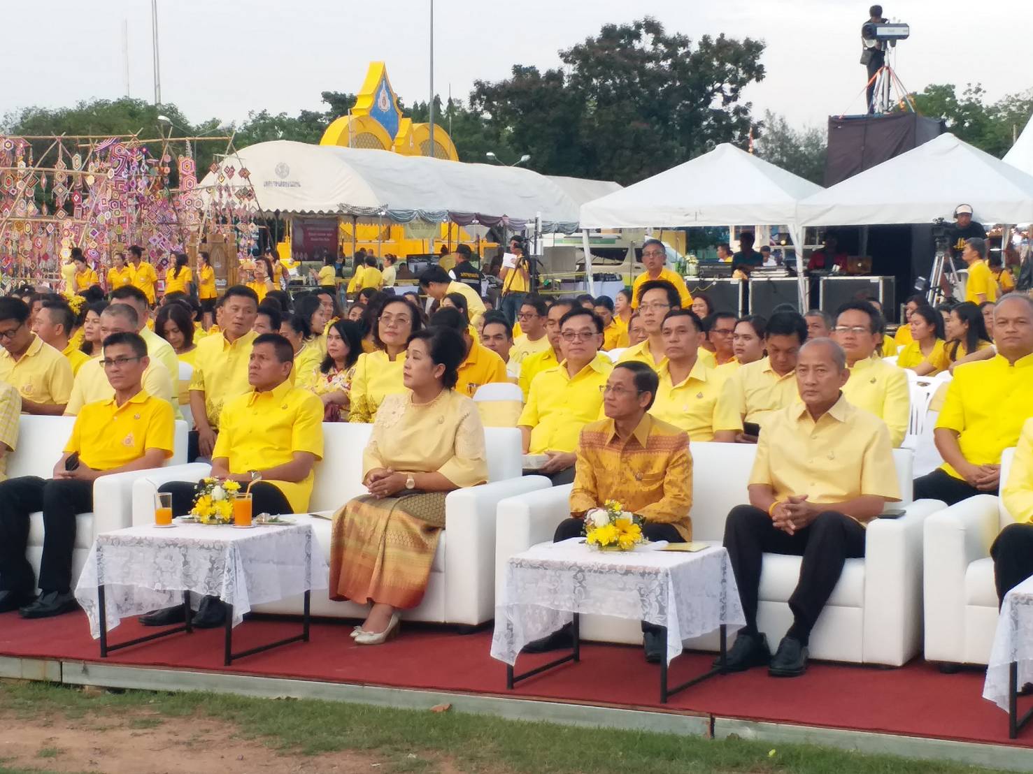 จ.ขอนแก่น จัดงานมหรสพสมโภช เนื่องในโอกาสมหามงคลพระราชพิธีบรมราชาภิเษก พุทธศักราช 2562
