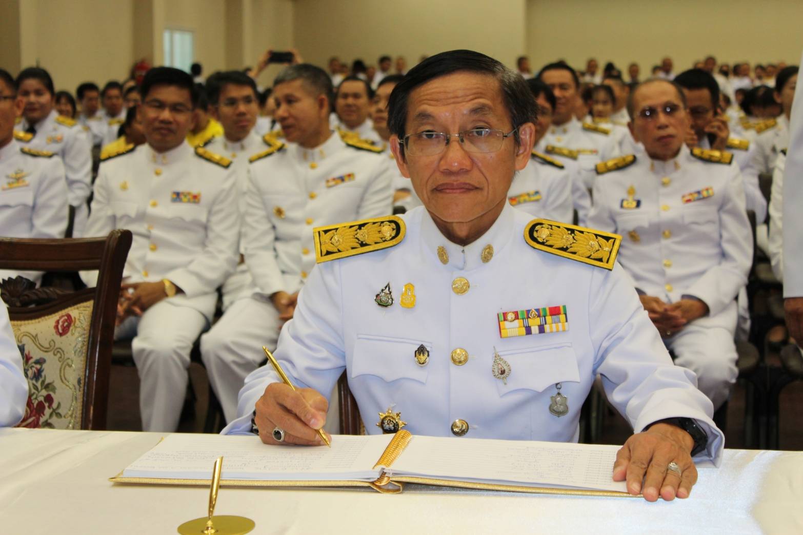 จ.ขอนแก่น จัดพิธีลงนามถวายพระพรชัยมงคล เนื่องในโอกาสเฉลิมพระชนมพรรษาสมเด็จพระนางเจ้าสุทิดา พัชรสุธาพิมลลักษณ พระบรมราชินี