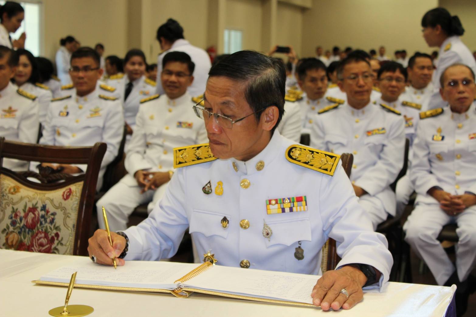 จ.ขอนแก่น จัดพิธีลงนามถวายพระพรชัยมงคล เนื่องในโอกาสเฉลิมพระชนมพรรษาสมเด็จพระนางเจ้าสุทิดา พัชรสุธาพิมลลักษณ พระบรมราชินี