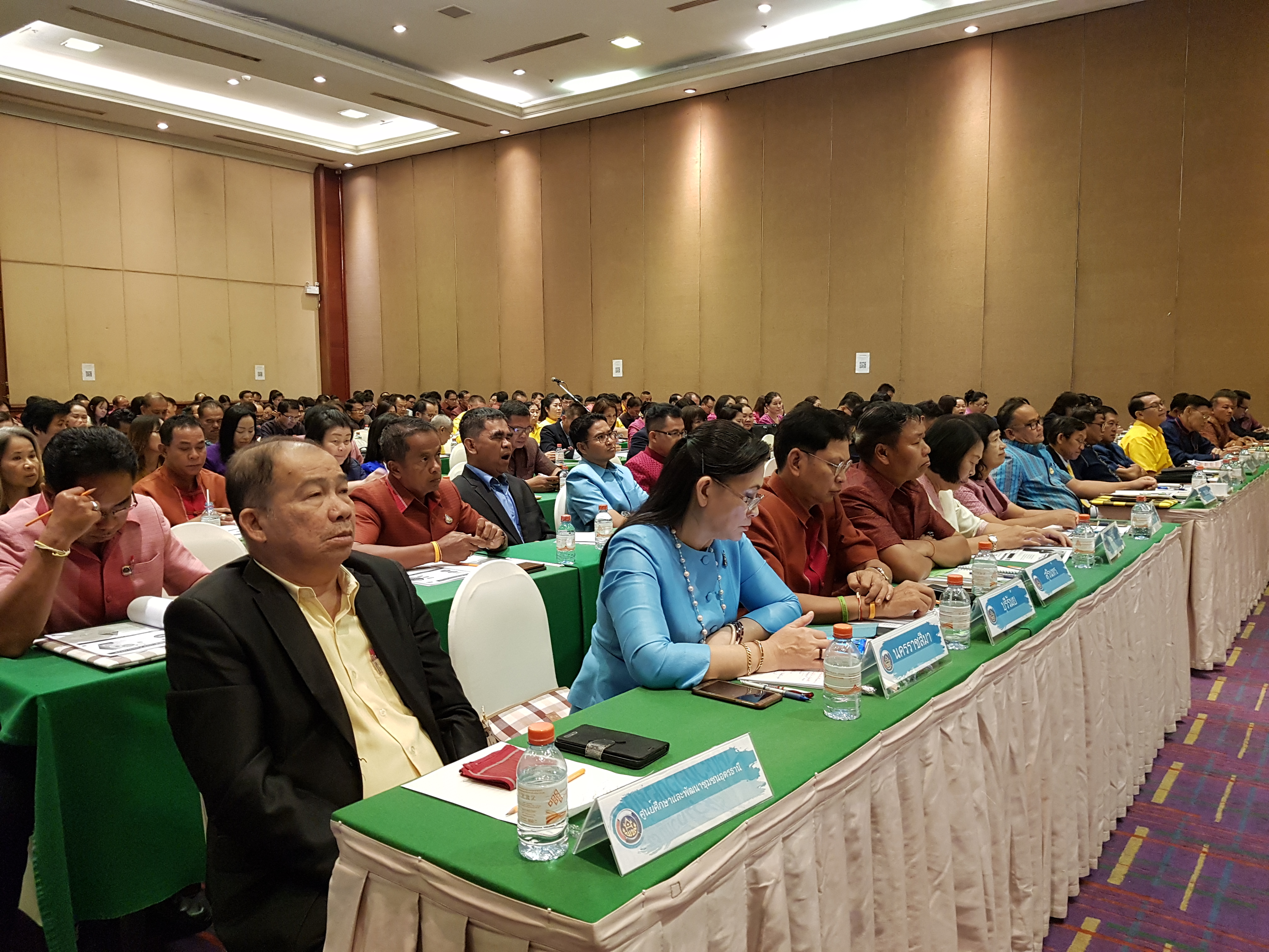กรมการพัฒนาชุมชน จัดการประชุมเชิงปฏิบัติการตรวจติดตามผลการดำเนินงานของหน่วยรับตรวจรายไตรมาสครั้งที่ 2/2562 เขตตรวจราชการที่ 11-13 ณ จังหวัดขอนแก่น