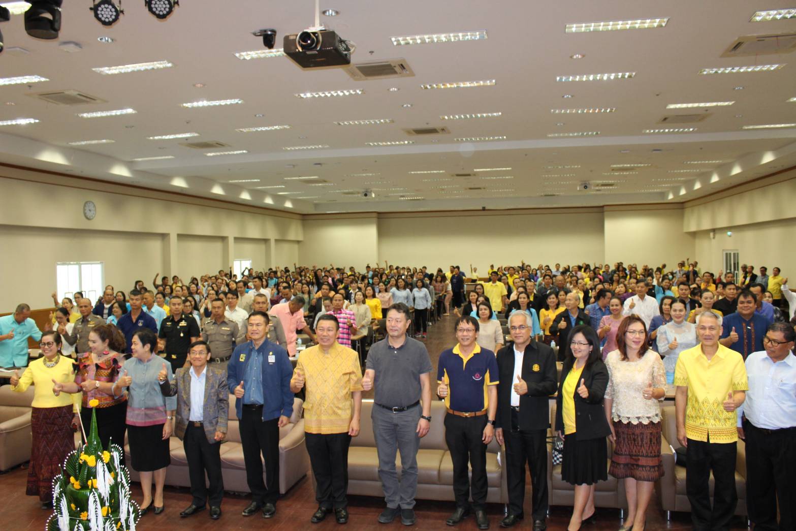 จังหวัดขอนแก่น Kick Off “โครงการคู่เสี่ยว เกี่ยวก้อย แก้จน คนขอนแก่น”
