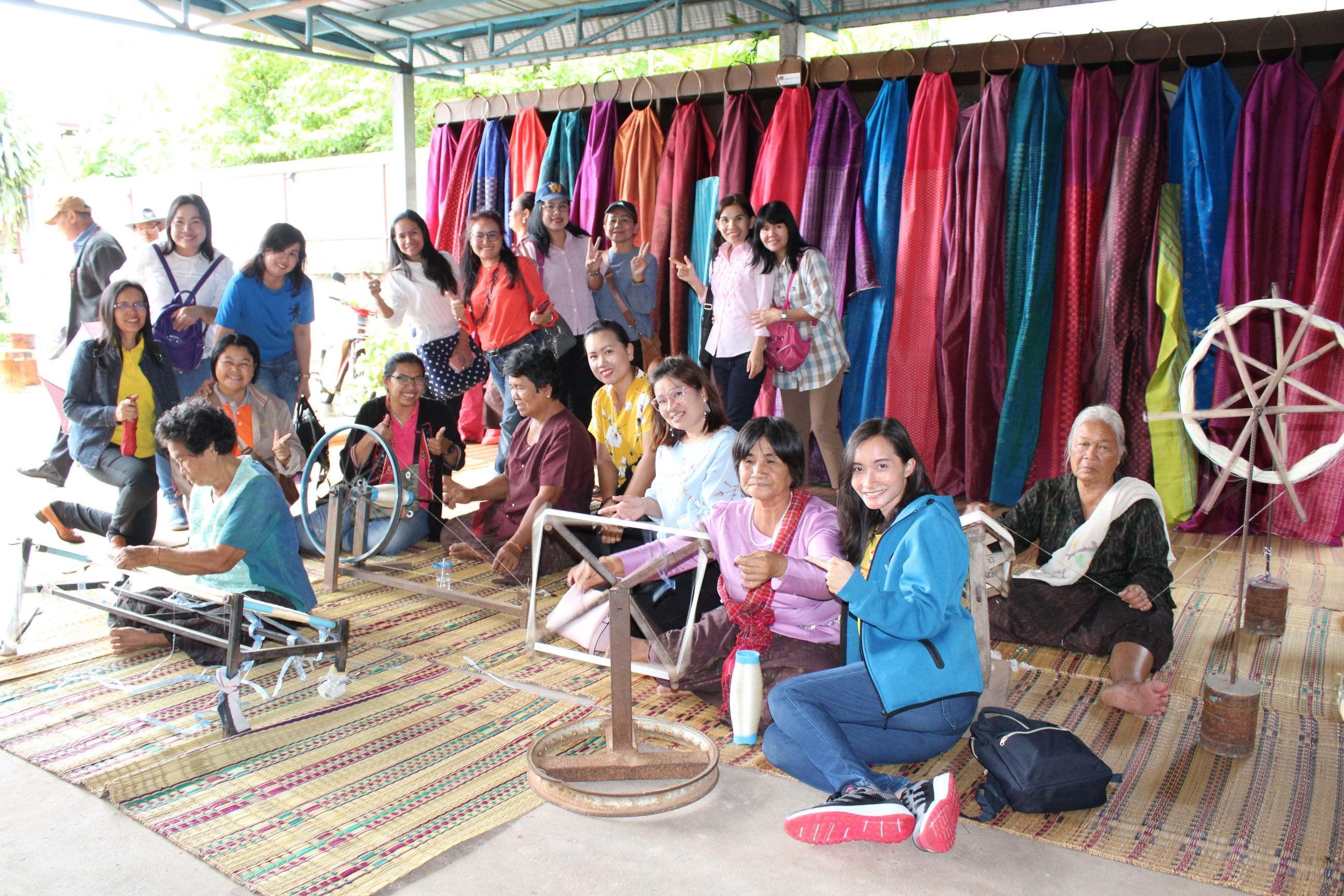 สำนักงานพัฒนาชุมชนจังหวัดขอนแก่น ศึกษาดูงานการดำเนินงาน กทบ.และชุมชนท่องเที่ยว OTOP นวัตวิถี ณ บ้านช่องแมว จ.นครราชสีมา