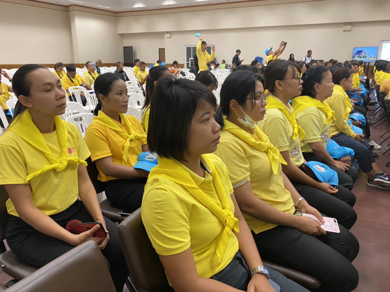 พช.ขอนแก่น ร่วมรับชมการถ่ายทอดสด พระราชพิธีเสด็จพระราชดำเนิน โดยขบวนพยุหยาตราทางชลมารค เนื่องในพระราชพิธีบรมราชาภิเษก พุทธศักราช 2562