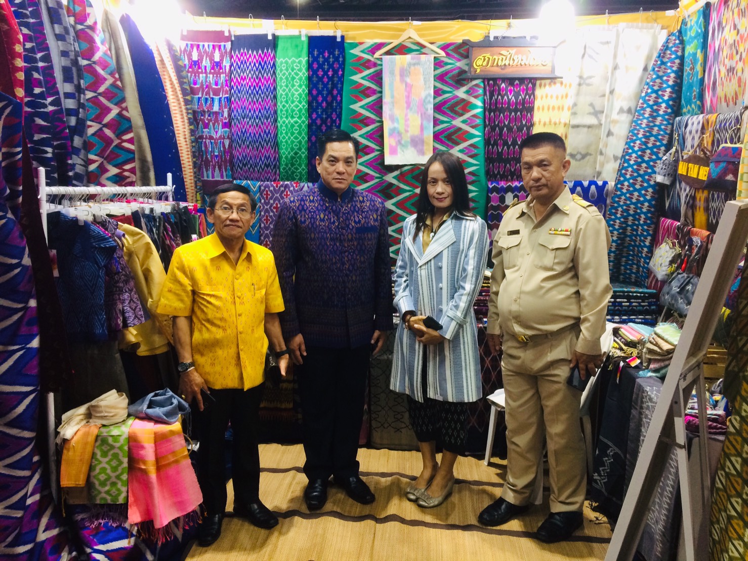 จังหวัดขอนแก่น นำผู้ประกอบการ OTOP ร่วมงาน “OTOP CITY 2019 เทศกาลของขวัญปีใหม่ ผลิตภัณฑ์ทั่วไทย รวมไว้ที่เดียว”