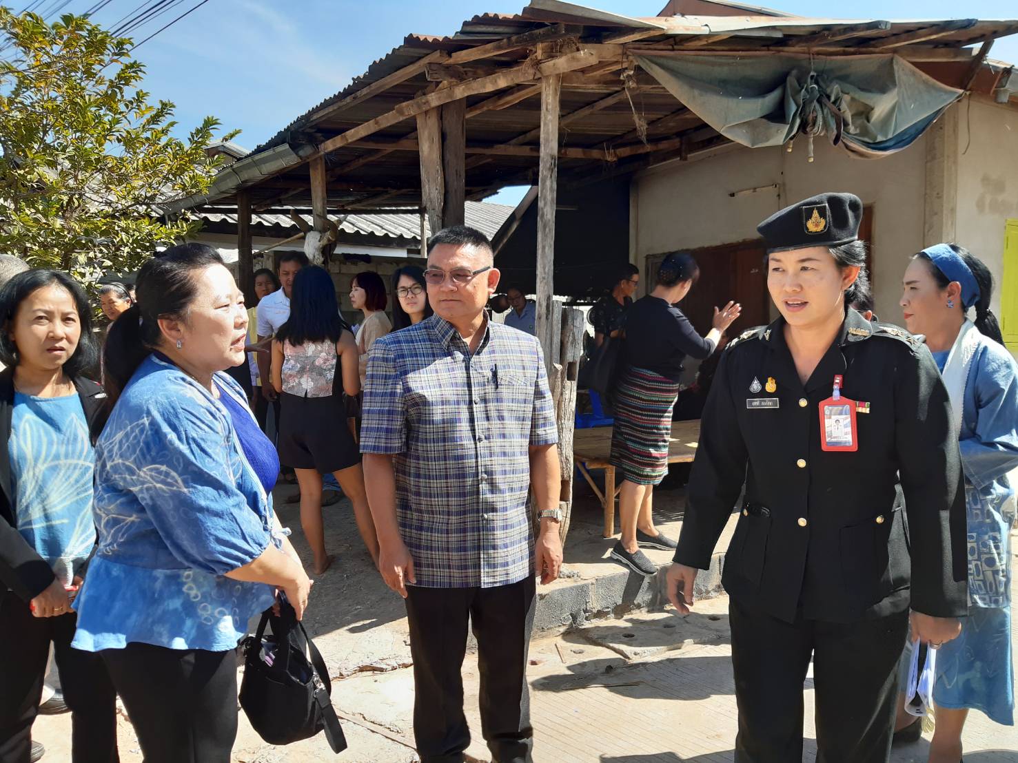 กอ.รมน. ร่วมกับ พช.ขอนแก่น ลงพื้นที่ร่วมแก้ปัญหาความยากจน ตามโครงการ”คู่เสี่ยว เกี่ยวก้อย แก้จนคนขอนแก่น” ในพื้นที่ อ.พล