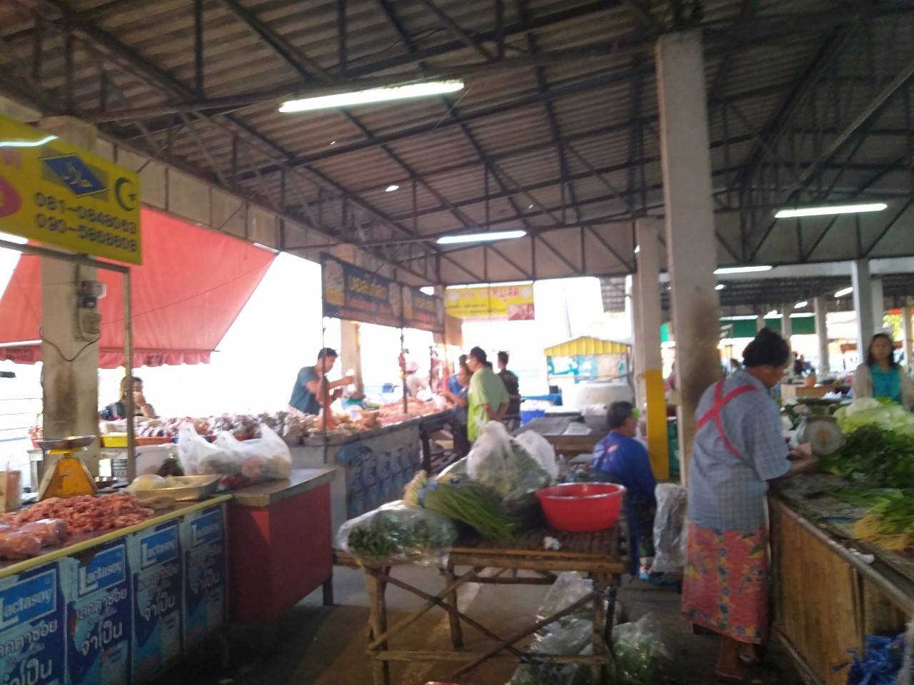 ? พช.ขอนแก่น ร่วมประเมินโครงการ “ตลาดเทศบาลทั่วไทย สะอาดถูกสุขอนามัย ถูกใจประชาชน” เพื่อมอบเป็นของขวัญปีใหม่ให้ประชาชน ประจำปี พ.ศ.2563 ?
