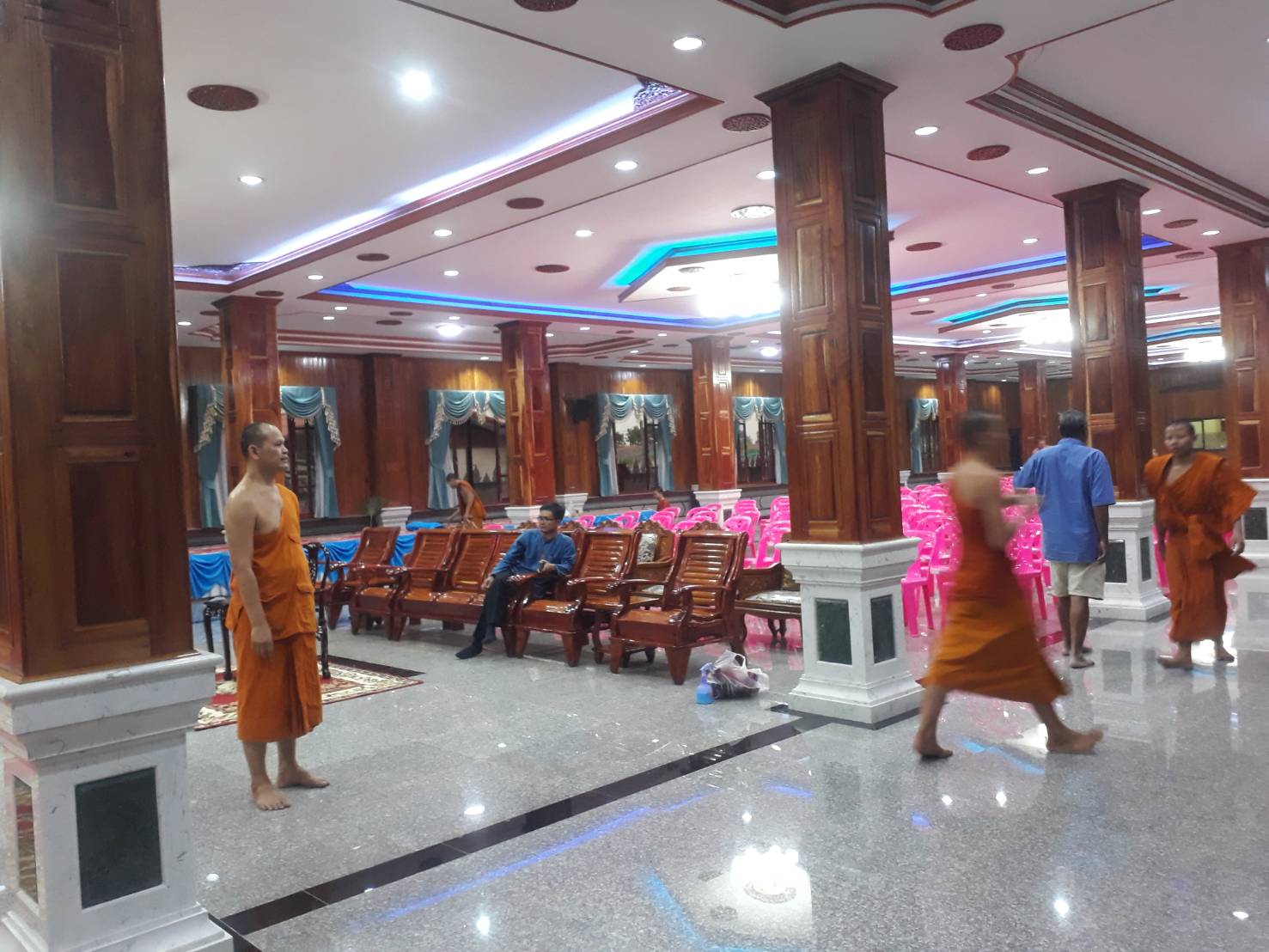 ? พช.ขอนแก่น ร่วมประชุมเตรียมความพร้อมโครงการ “ทอดผ้าป่าสมทบกองทุนแม่ของแผ่นดิน ระดับจังหวัด ประจำปี 2562” ?