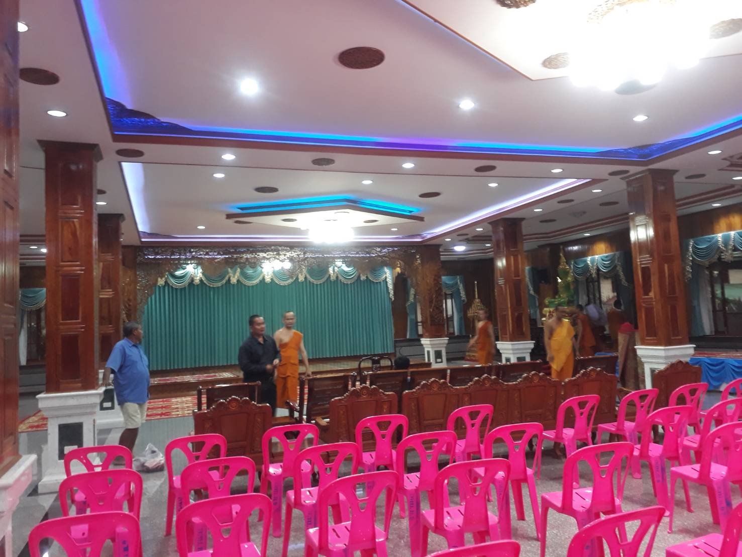 ? พช.ขอนแก่น ร่วมประชุมเตรียมความพร้อมโครงการ “ทอดผ้าป่าสมทบกองทุนแม่ของแผ่นดิน ระดับจังหวัด ประจำปี 2562” ?