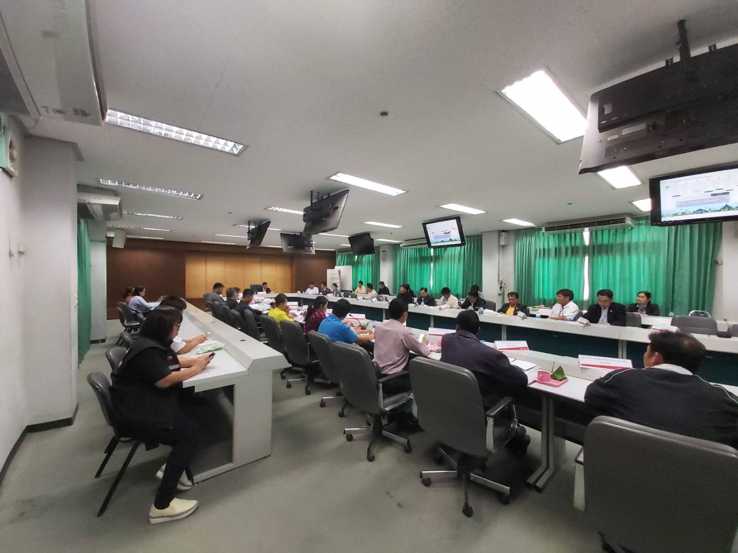 ? พช.ขอนแก่น : ร่วมประชุมคณะทำงานขับเคลื่อนการบริหารจัดการพลังงานสู่การเป็นเมืองอัจฉริยะ (Smart Energy) ?