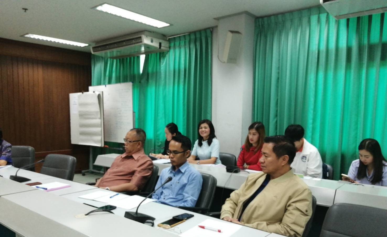 ? พช.ขอนแก่น ร่วมประชุมคณะกรรมการจัดกิจกรรมเพื่อส่งเสริมการท่องเที่ยวและกระตุ้นเศรษฐกิจตามนโยบายของนายกรัฐมนตรี ในพื้นที่จังหวัดขอนแก่น ?