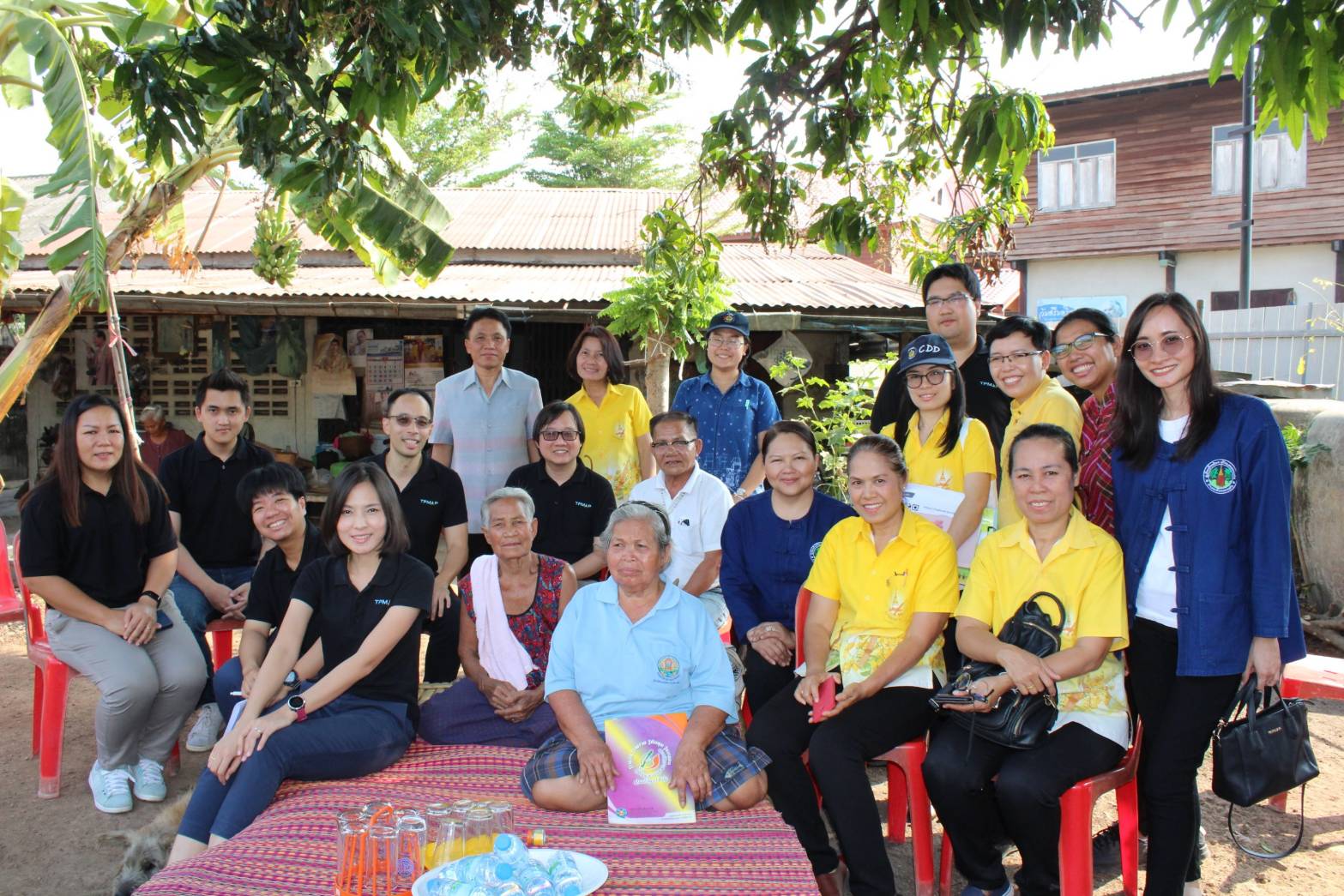 ? พช.ขอนแก่น ร่วมประชุมกับทีมวิจัยจากศูนย์เทคโนโลยีอีเล็คทรอนิกส์และคอมพิวเตอร์แห่งชาติ (NECTEC-เนคเทค) สำนักงานพัฒนาวิทยาศาสตร์และเทคโนโลยีแห่งชาติ (NSTDA-สวทช.) ในการขับเคลื่อนโครงการคู่เสี่ยว เกี่ยวก้อย แก้จนคนขอนแก่น ?