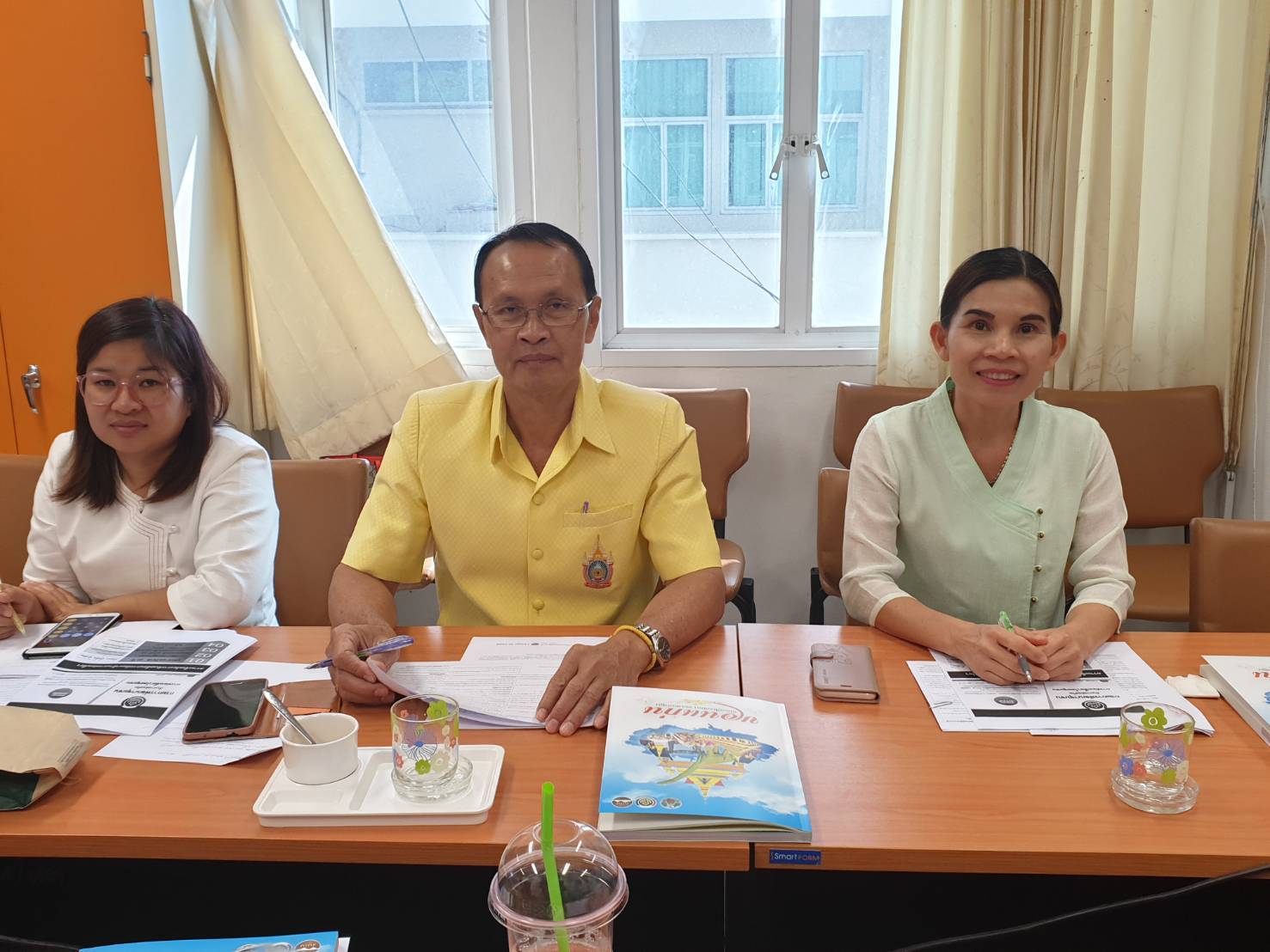 ?พช.ขอนแก่น ร่วมติดตามรับชมการประชุมทางไกล ผ่านระบบ Video Conference การดำเนินกิจกรรมตามแผนปฏิบัติงานและแผนการใช้จ่ายงบประมาณประจำปี พ.ศ. 2562 ไปพลางก่อน?