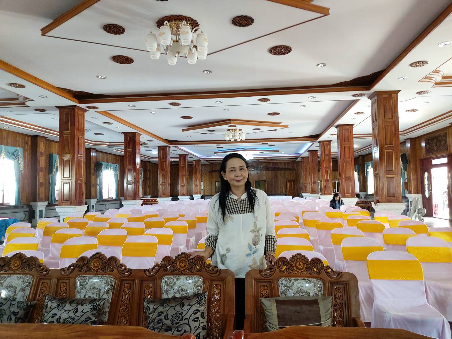 ? พช.ขอนแก่น ร่วมจัดสถานที่ในการจัดกิจกรรมตามโครงการ “ทอดผ้าป่าสมทบกองทุนแม่ของแผ่นดิน ระดับจังหวัด ประจำปี 2562” ?