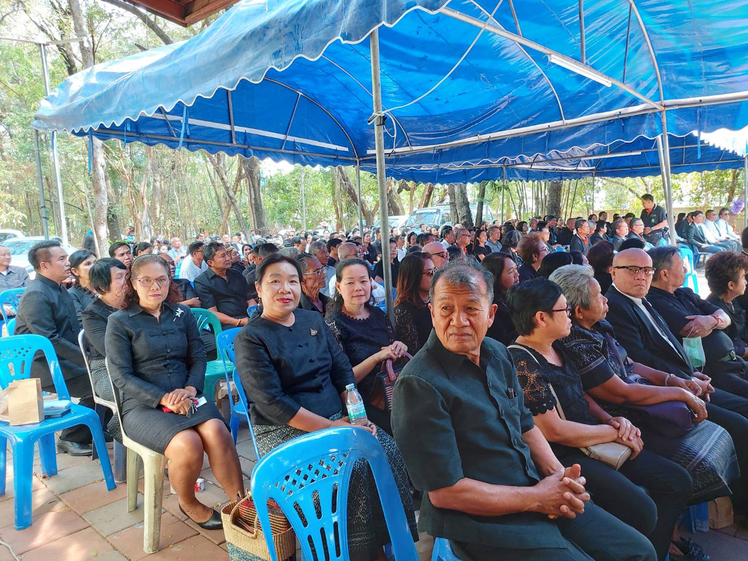 ?พช.ขอนแก่น ร่วมพิธีฌาปนกิจศพนายเมืองแมน เทพาจันทรักษ์ อดีตพัฒนาอำเภอเมืองขอนแก่น จังหวัดขอนแก่น?