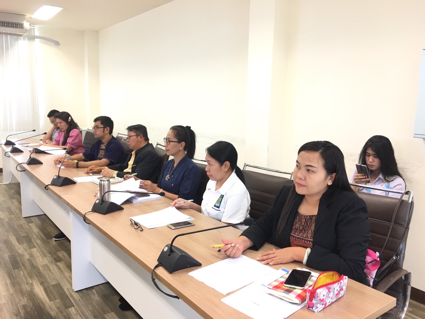 ?พช.ขอนแก่น ร่วมประชุมคณะทำงานจัดทำแบบประเมินสถานะการเป็นระบบราชการ 4.0 ด้วยตนเอง ?