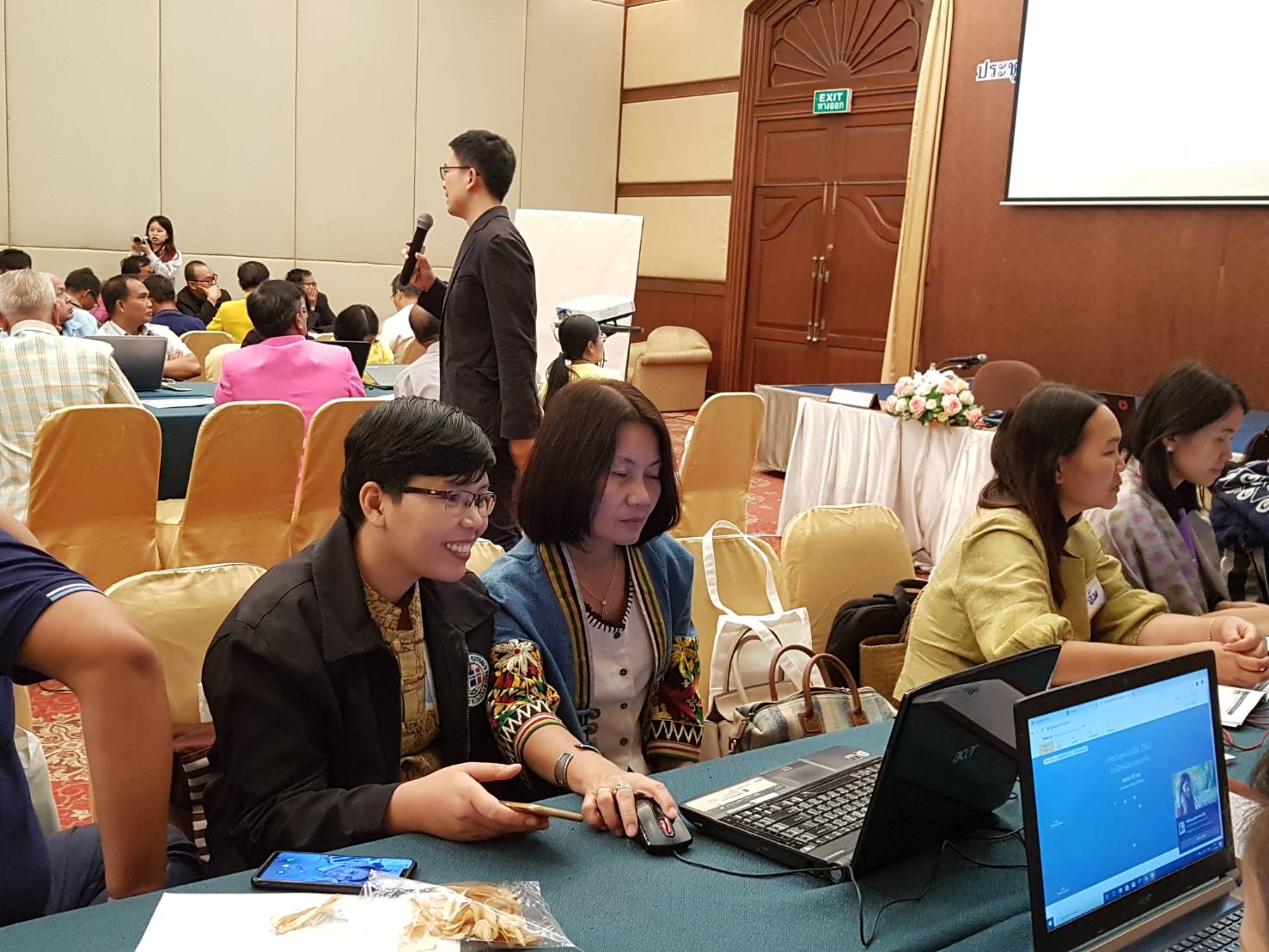 ? พช.ขอนแก่น : ร่วมประชุมเชิงปฏิบัติการ “เตรียมทีมปฏิบัติการแก้ไขปัญหาความยากจนระดับอำเภอ” รุ่นที่ 1 ?