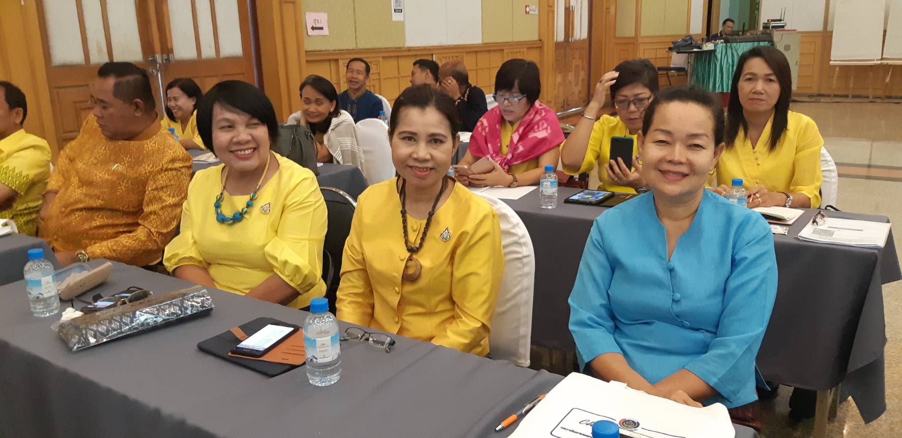 ? พช.ขอนแก่น : ร่วมโครงการประชุมเชิงปฏิบัติการการตรวจติดตามผลการดำเนินงานของหน่วยรับ ตรวจ รายไตรมาส ครั้งที่ 1/2563 เขตตรวจราชการกลุ่มจังหวัดภาคตะวันออกเฉียงเหนือ ตอนบน 1,2 และตอนกลาง (วันที่สอง) ?