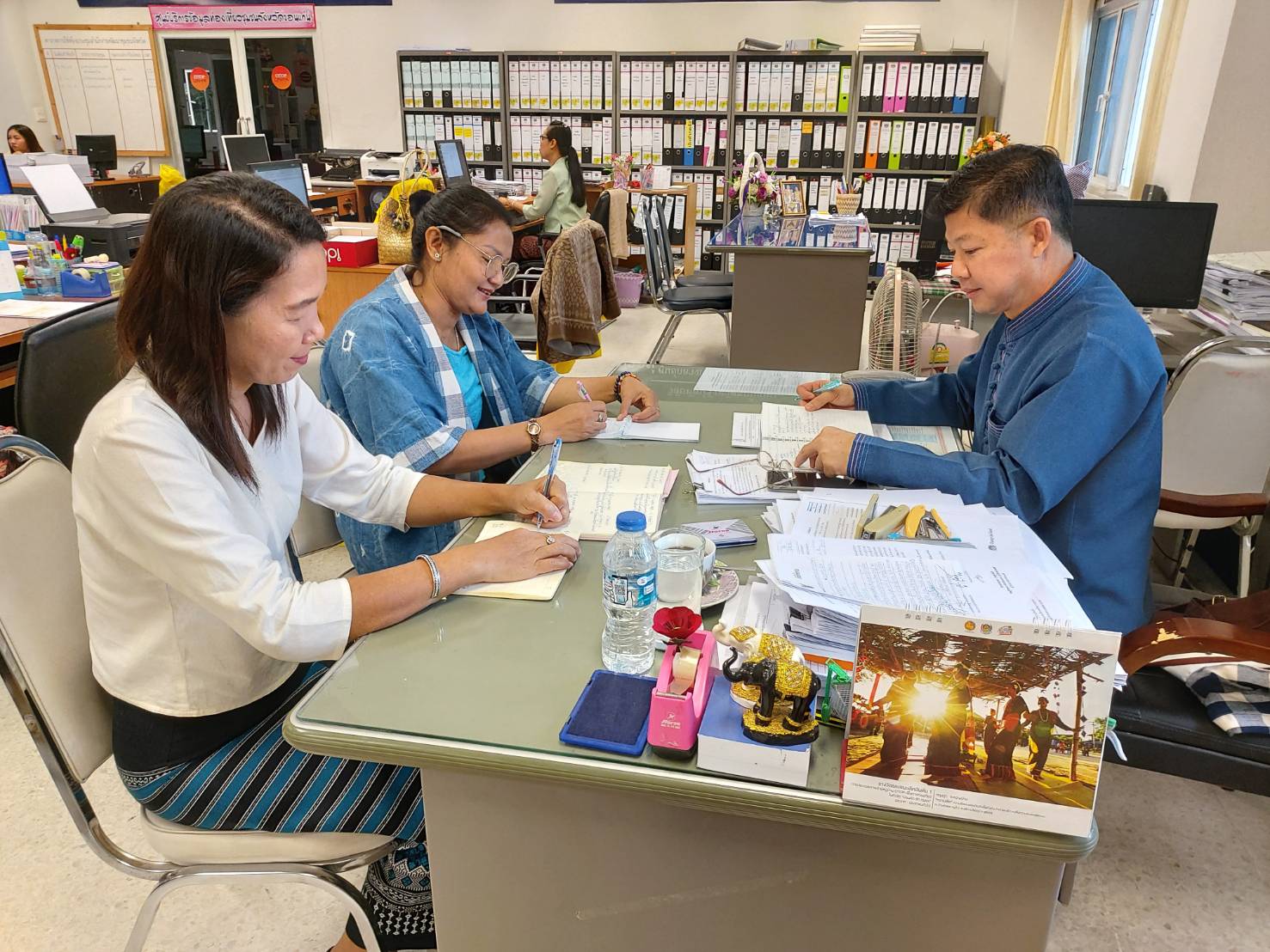 ? พช.ขอนแก่น : ประชุมหารือกิจกรรมสำคัญเร่งด่วนของกรมการพัฒนาชุมชนและจังหวัดขอนแก่น?