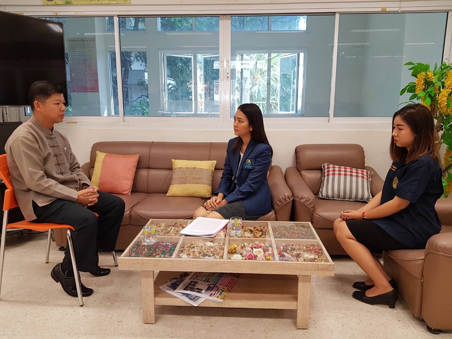 ? พช.ขอนแก่น : ร่วมรับการนิเทศนักศึกษาฝึกประสบการณ์วิชาชีพ มหาวิทยาลัยราชภัฎร้อยเอ็ด ?