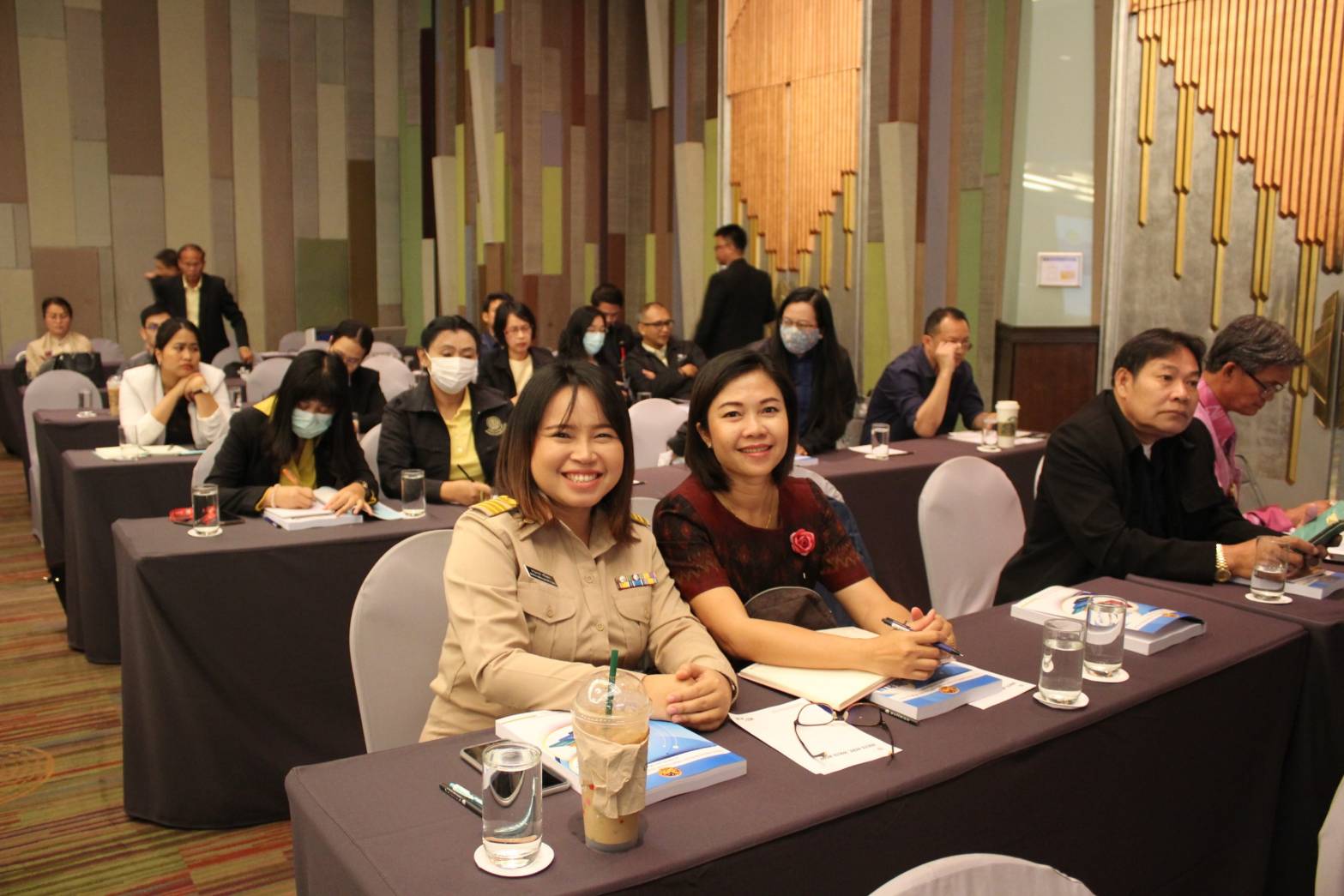 ? พช.ขอนแก่น : ร่วมประชุมโครงการเพิ่มประสิทธิภาพการจัดทำแผนและประสานแผนพัฒนาพื้นที่ (One Plan) ภาคตะวันออกเฉียงเหนือ รุ่นที่ 2 ?