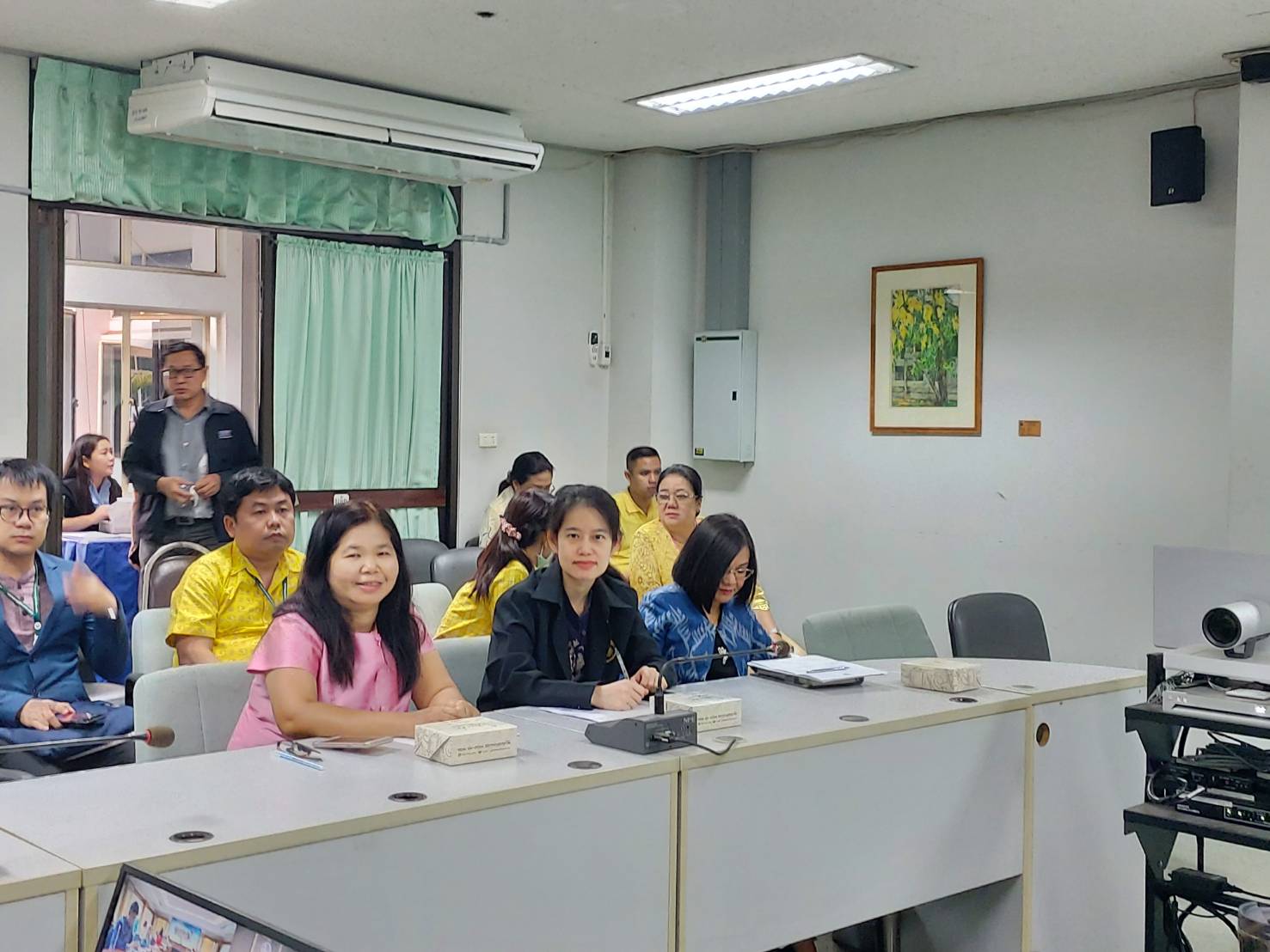 ? พช.ขอนแก่น : ร่วมประชุมเชิงปฏิบัติการเพื่อสนับสนุนองค์ความรู้และเทคนิคการเขียนรายงานผลการดำเนินการพัฒนาองค์การ (Application Report) สำหรับกรมและจังหวัด ?