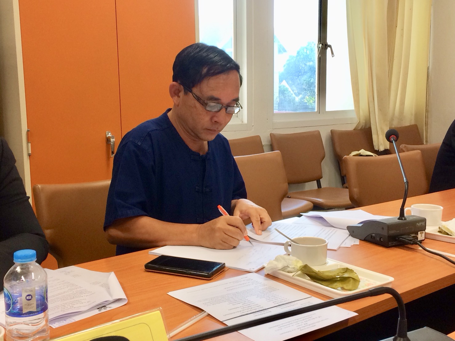 ? จังหวัดขอนแก่น : จัดประชุมคณะกรรมการบริหารศูนย์ส่งเสริมและพัฒนาสินค้า OTOP จังหวัดขอนแก่น ครั้งที่ 1/2563 ?