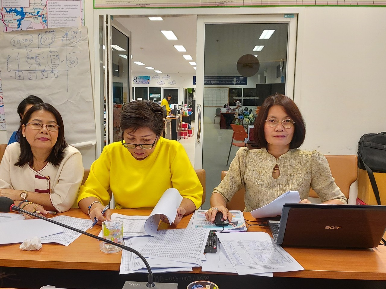 ? พช.ขอนแก่น จัดประชุมชี้แจงแนวทางการดำเนินงานโครงการพัฒนาอาชีพและคุณภาพชีวิตผู้มีรายได้น้อยเพื่อลดความเหลื่อมล้ำทางสังคม กิจกรรมพัฒนาอาชีพและรายได้ของคนยากจน (ภาคตะวันออกเฉียงเหนือ) ปีงบประมาณ 2563 ?