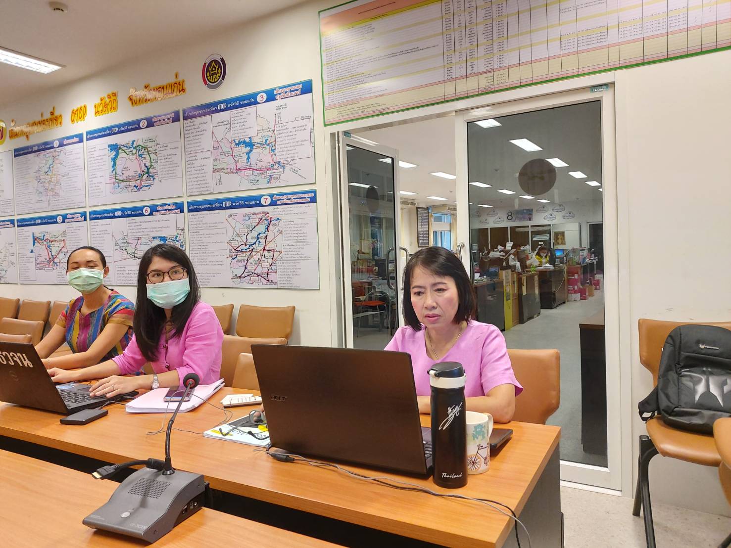 ? พช.ขอนแก่น : ร่วมฝึกอบรมขยายผลการใช้งานระบบบริหารจัดการข้อมูลเพื่อการพัฒนาชุมชนและจัดทำระบบการวิเคราะห์ข้อมูลตามความต้องการของผู้ใช้ ประจำปี 2562 ผ่านระบบประชุมทางไกล Conference และ TV พช. ?