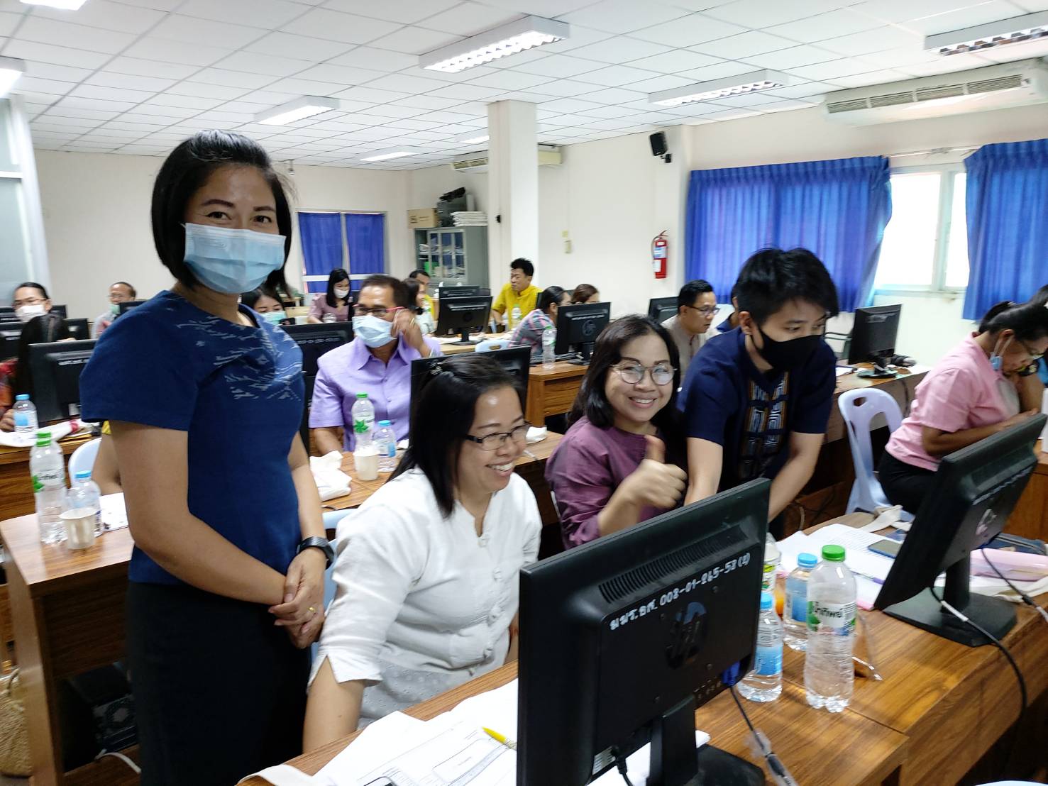 ? พช.ขอนแก่น : จัดประชุมเชิงปฏิบัติการการจัดทำฐานข้อมูลสารสนเทศระดับจังหวัด (ครู ข) ?