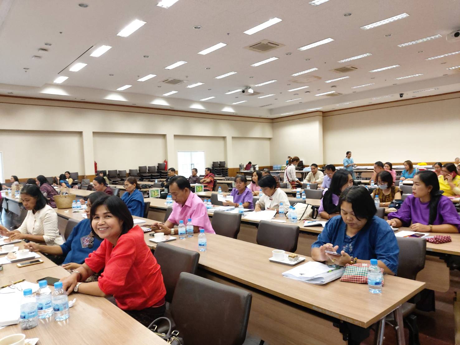 ? พช.ขอนแก่น : จัดประชุมเชิงปฏิบัติการการดำเนินงานตามมาตรการปรับปรุงประสิทธิภาพในการปฏิบัติราชการ ประจำปีงบประมาณ พ.ศ.2563 ?