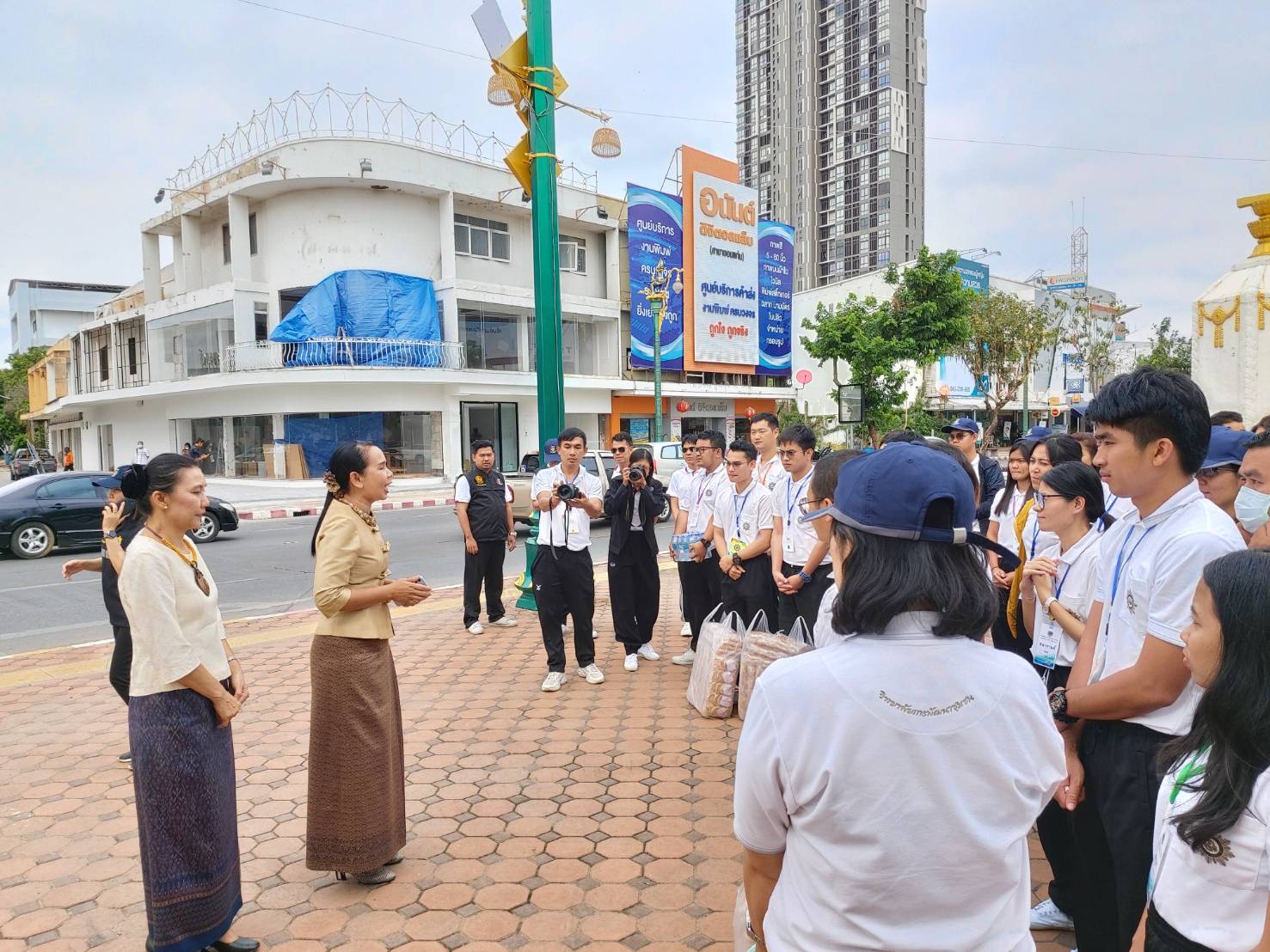 ? พช.ขอนแก่น : ร่วมให้กำลังใจและต้อนรับข้าราชการเมล็ดพันธุ์ใหม่กรมการพัฒนาชุมชน ?
