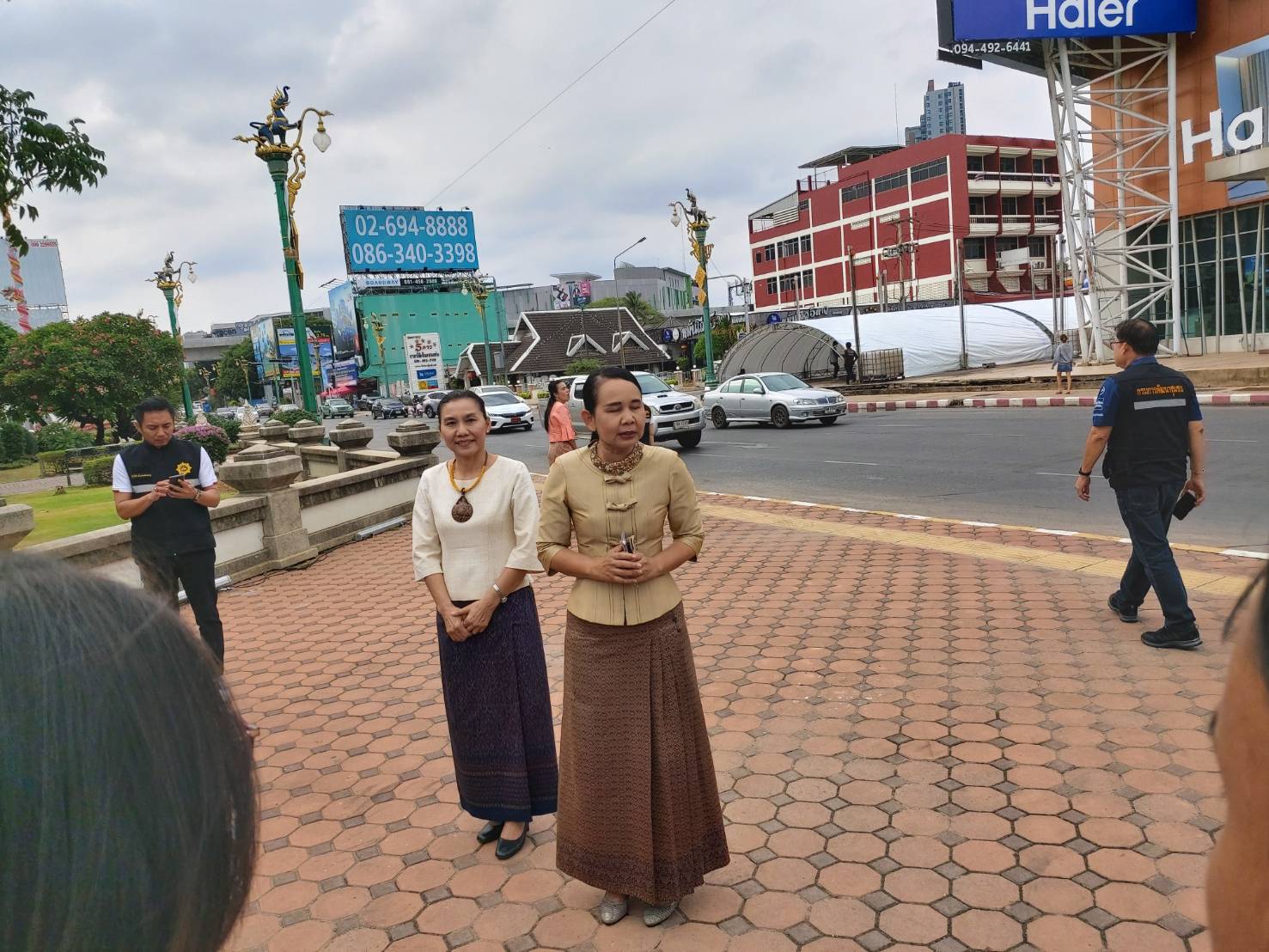 ? พช.ขอนแก่น : ร่วมให้กำลังใจและต้อนรับข้าราชการเมล็ดพันธุ์ใหม่กรมการพัฒนาชุมชน ?