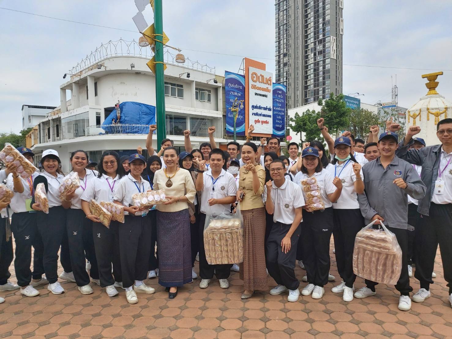 ? พช.ขอนแก่น : ร่วมให้กำลังใจและต้อนรับข้าราชการเมล็ดพันธุ์ใหม่กรมการพัฒนาชุมชน ?