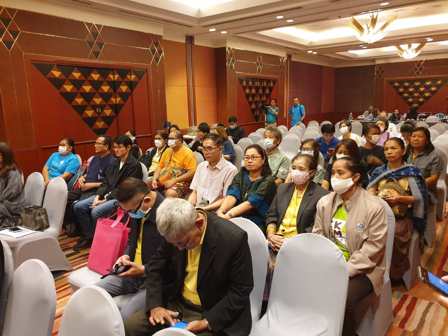 ? พช.ขอนแก่น : ร่วมงานแถลงข่าวและการเสวนารางวัลผู้ประกอบการธุรกิจส่งออกดีเด่น ปี 2563 (Prime Minister Export Award 2020) ?