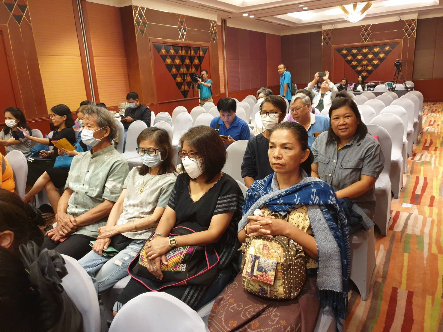 ? พช.ขอนแก่น : ร่วมงานแถลงข่าวและการเสวนารางวัลผู้ประกอบการธุรกิจส่งออกดีเด่น ปี 2563 (Prime Minister Export Award 2020) ?